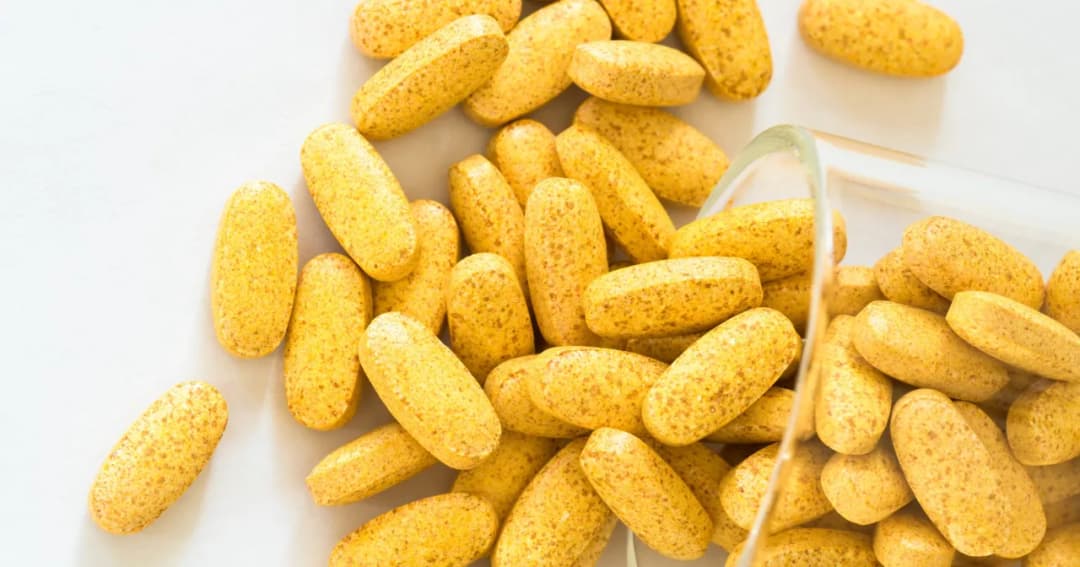 Brak witaminy B12 objawy u dorosłych - nie bagatelizuj tych sygnałów